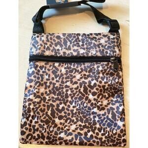 Juncture Leopard design Crossbody Bag Sac adjustable strap 8 x 9 1/2 inches